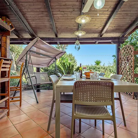 Holiday home Il Carrubbo